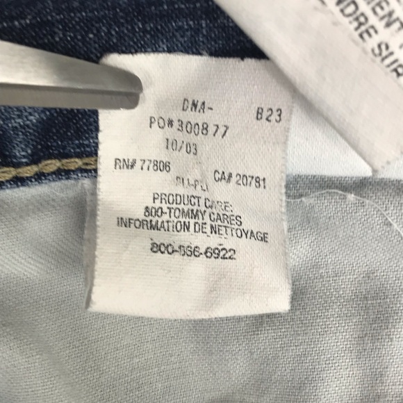 Tommy Hilfiger Vintage Boyfriend Denim Shorts Size 10 | Y2K High-Rise - Picture 8 of 9